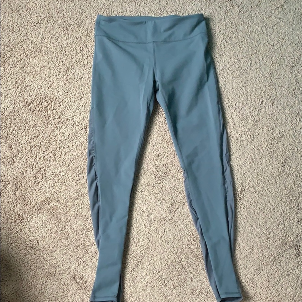 Fabletics gray leggings mesh